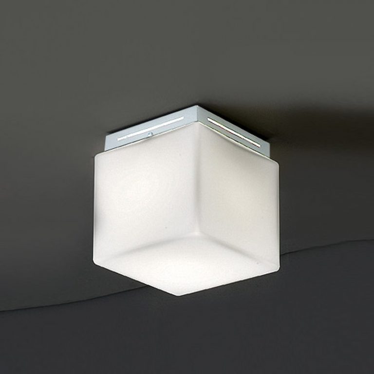 Cubis taklampe i hvit