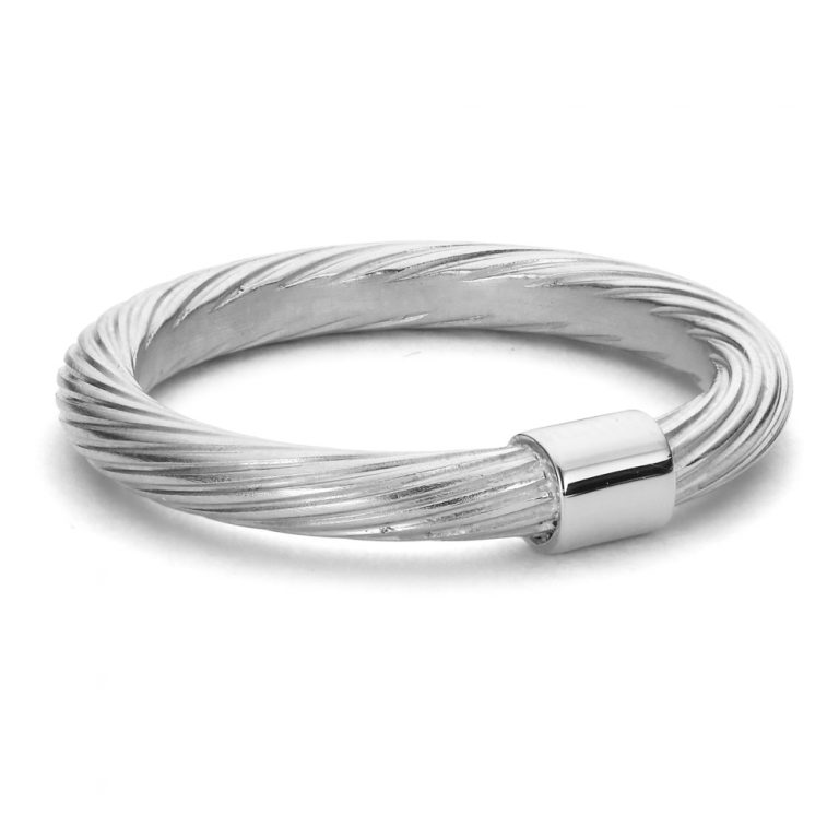 Medium Salon Ring