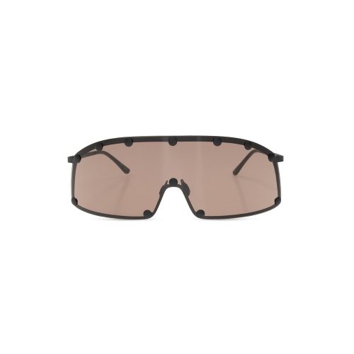 'Shielding' sunglasses