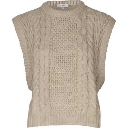 Karina Genser Vest